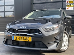 Kia Cee'd Sportswagon - Ceed 1.0 T-GDi DynamicLine|CARPLAY|STOEL-STUURVERWARMING|CAMERA|CLIMA|CRUISE|LANE-ASSIST