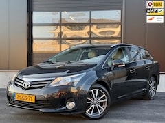 Toyota Avensis Wagon - 1.8 VVTi Dynamic Business|TREKHAAK|NAVI|CAMERA|STOELVERW|1/2 LEDER|DEALER ONDERH.|