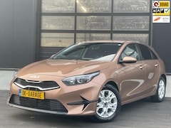 Kia Cee'd - Ceed 1.0 T-GDi DynamicLine|CARPLAY|STOEL-, STUURVERW|CAMERA|CRUISE|CLIMATE|1E EIG.|INCL.BT
