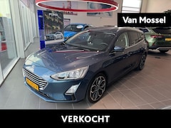 Ford Focus Wagon - 1.0 EcoBoost Titanium Business | Navigatie | Verwarmbare Voorstoelen- Stuurwiel- Voorruit