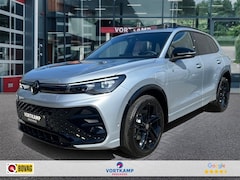 Volkswagen Tiguan - 1.5 TSI EHYBRID R-LINE LEDER/PANO-DAK/TREKHAAK/360-CAMERA/HUD/AC
