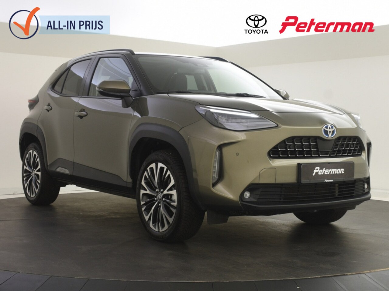 Toyota Yaris Cross - 1.5 Hybrid Executive | Panoramadak | Parkeersensoren V+A - AutoWereld.nl