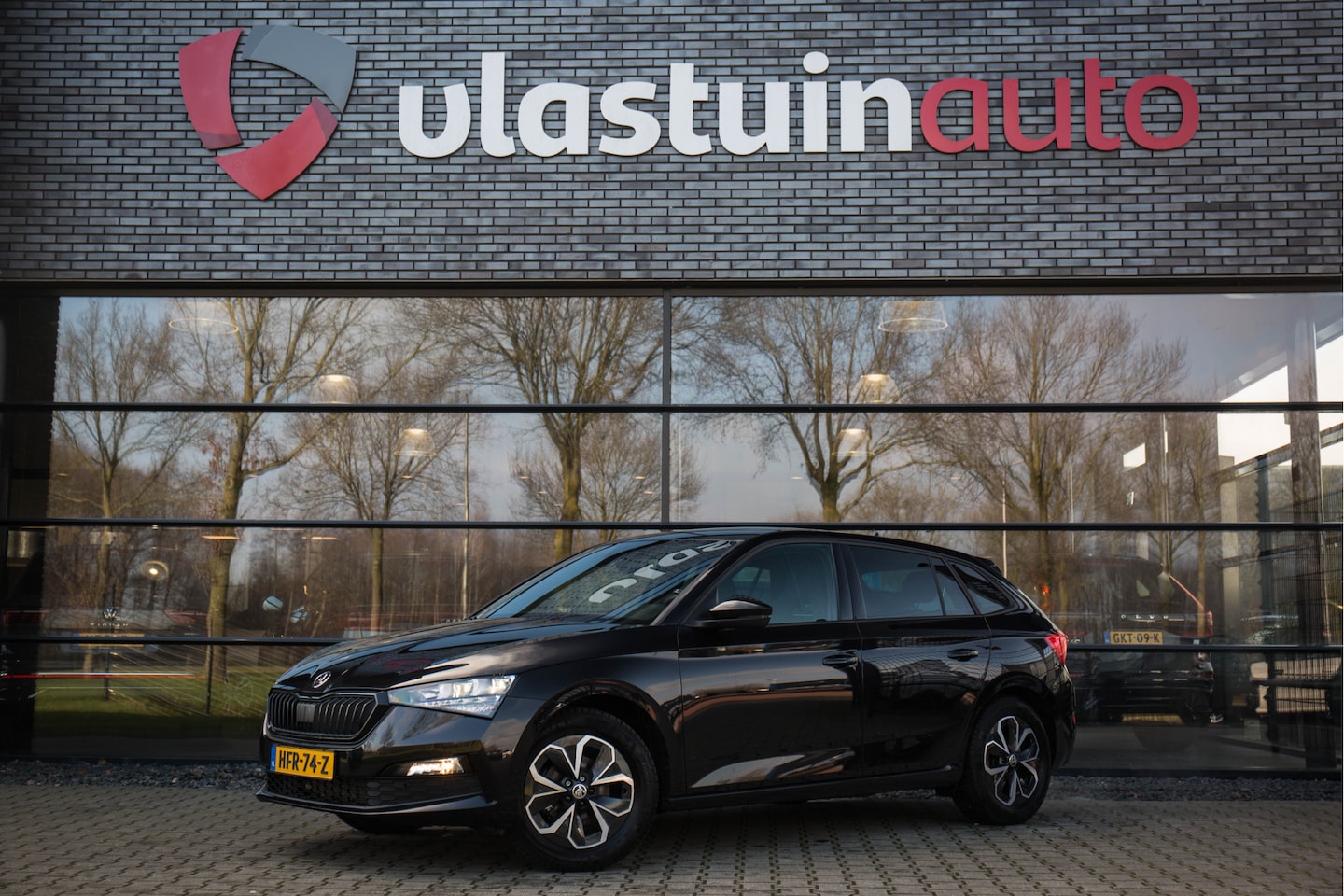 Skoda Scala - 1.5 TSI ACT Sport Business | Adap. cruise, Trekhaak, Carplay, - AutoWereld.nl
