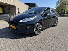 Ford Fiesta - 1.0 EcoBoost ST Line [ fm navi, ecc, 17``lmv, cruise, trekhaak ]