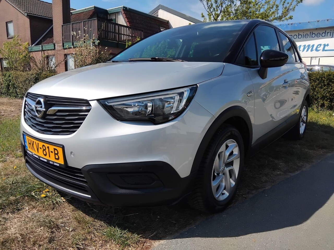 Opel Crossland X - 1.2 Online Edition Sportvelgen, Stoelverwarming, Trekhaak - AutoWereld.nl