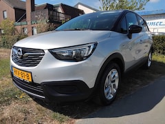 Opel Crossland X - 1.2 Online Edition Sportvelgen, Stoelverwarming, Trekhaak