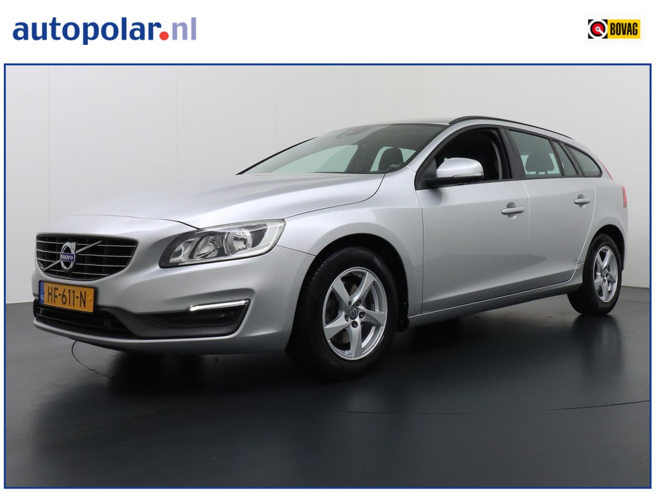 Volvo V60 - 1.6 T3 Momentum Trekhaak/Stoelverwarming/Cruise Control etc. - AutoWereld.nl
