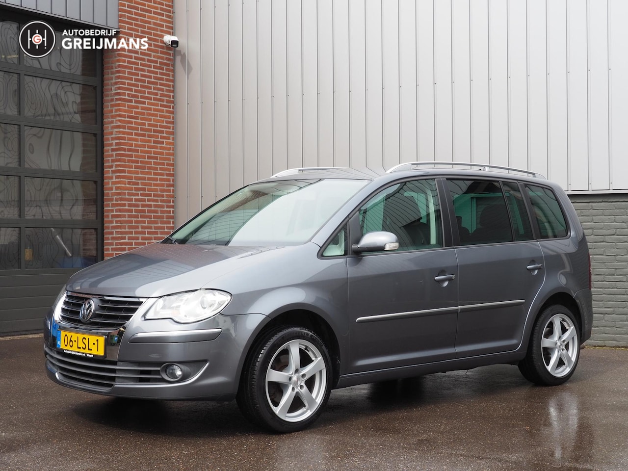 Volkswagen Touran - 2.0 Trendline - AutoWereld.nl