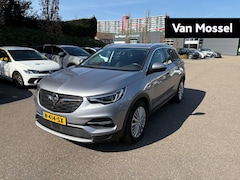 Opel Grandland X - 1.6 Turbo Hybrid Innovation AUTOMAAT | Parkeer camera | Navigatie |