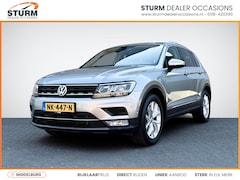 Volkswagen Tiguan - 2.0 TSI 4Motion Highline | Trekhaak Uitklapbaar | Stoelverwarming | Navigatie Full-Map | D