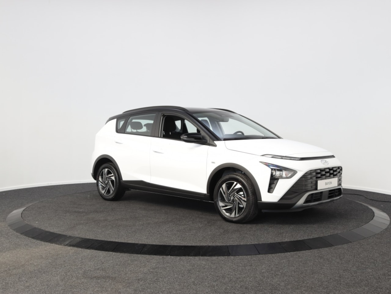 Hyundai Bayon - 1.0 Comfort | Private lease 449 p.m. - AutoWereld.nl