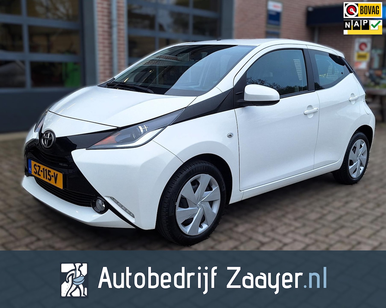 Toyota Aygo - 1.0 VVT-i x-nav 1.0 VVT-i x-nav - AutoWereld.nl