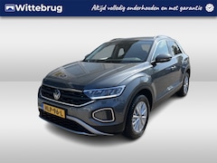Volkswagen T-Roc - 1.0 TSI Life / PARK. SENSOREN/ LED/ ADAPT. CRUISE/ APP- CONNECT/ NAVI/ AIRCO