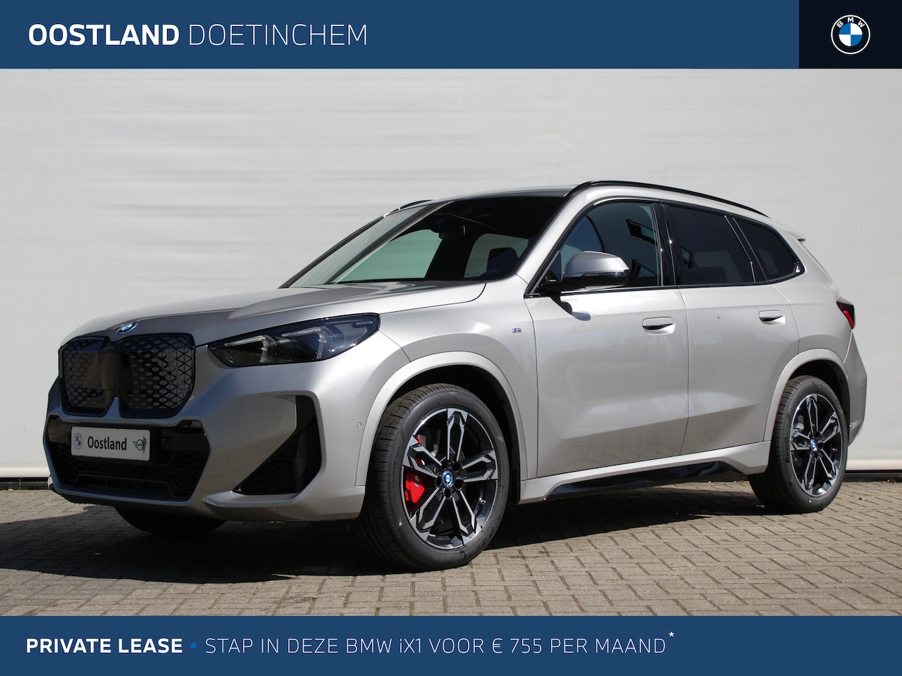 BMW iX1 - eDrive20 M Sport / Panoramadak / Trekhaak / Sportstoelen / Adaptieve LED / M Adaptief onde - AutoWereld.nl