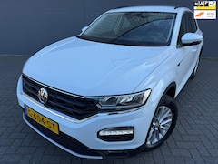 Volkswagen T-Roc - 1.0 TSI Business R-LINE*CRUISE*PARK SENSOREN*NAVI*CARPLY*APK*NAP