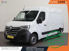 Renault Master - T33 2.3 dCi 135 L2H2 BPM VRIJ Airco Cruise control Parkeersensoren Navigatie Trekhaak