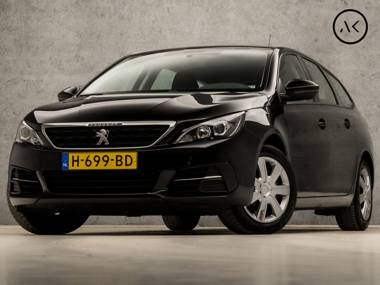Peugeot 308 SW - 1.2 PureTech Sport (APPLE CARPLAY, GROOT NAVI, CRUISE, SPORTSTOELEN, BLUETOOTH, NIEUWE APK - AutoWereld.nl