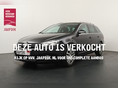 Volkswagen Golf Variant - BWJ 2011 1.6 TDI 105PK Highline BlueMotion AIRCO / CLIMA / LM VELGEN / NAVI / TREKHAAK / P
