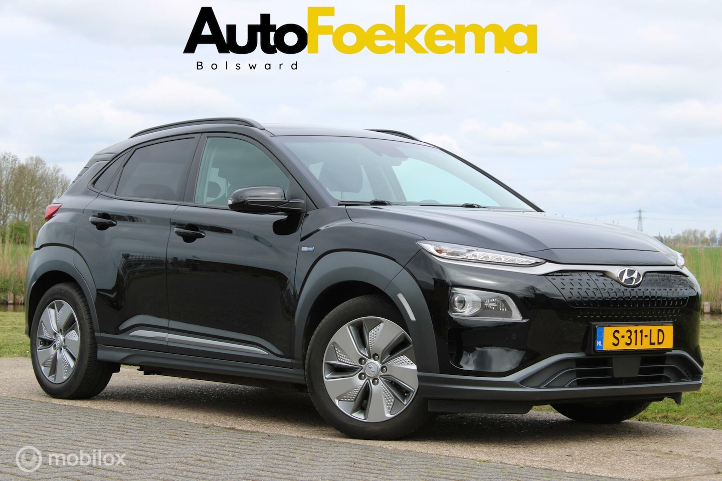 Hyundai Kona Electric - EV Premium Sky 64 kWh fase 3 lader, LED STOEL- EN STUURVW TREKHAAK - AutoWereld.nl