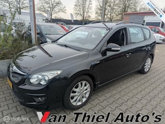 Hyundai i30 CW - 1.6i i-Motion park/cruis