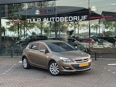 Opel Astra - 1.4 Turbo Cosmo Luxe 2013 Top staat