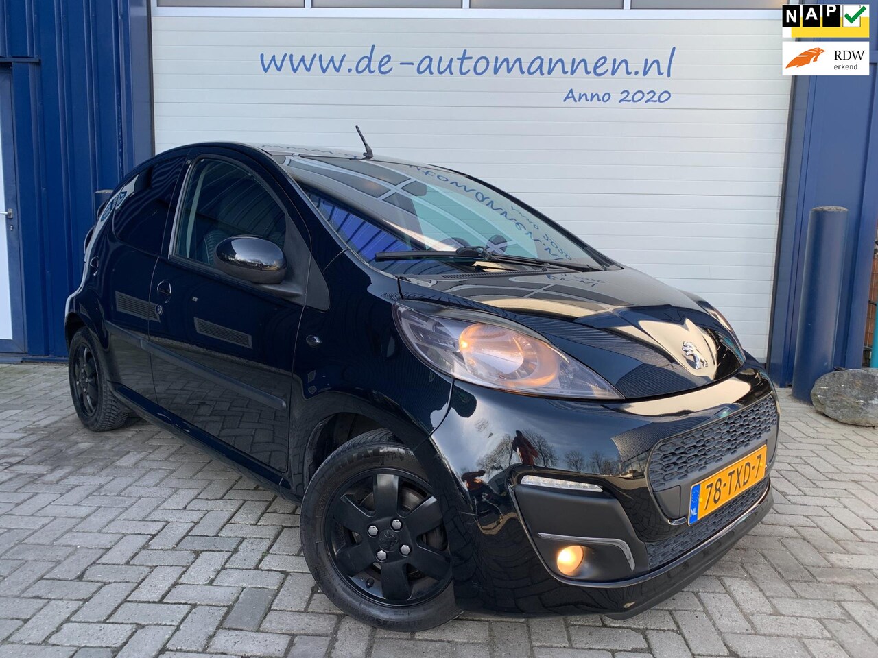 Peugeot 107 - 1.0 Première SPORT 5-drs AUTOMAAT / AIRCO / LED / BLUETOOTH - AutoWereld.nl