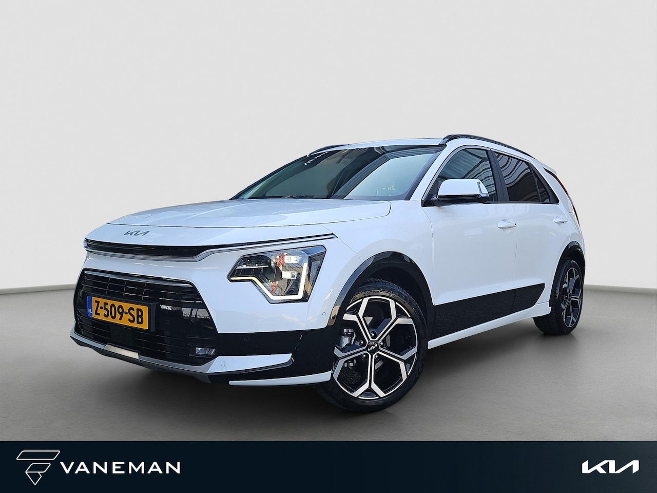 Kia Niro - 1.6 GDi Hybrid ExecutiveLine HUD | Stoelverwarming & Verkoeling | Schuif/Kanteldak | Leder - AutoWereld.nl