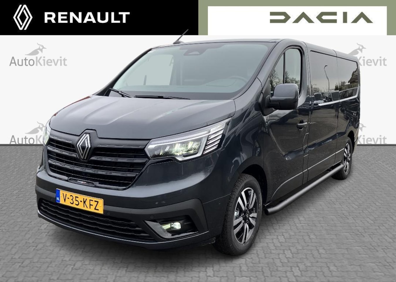 Renault Trafic - 2.0 Blue dC1 150 EDC T30 L2H1 Extra - 125th Anniversary - Alarm / Trekhaak / Passagierssto - AutoWereld.nl