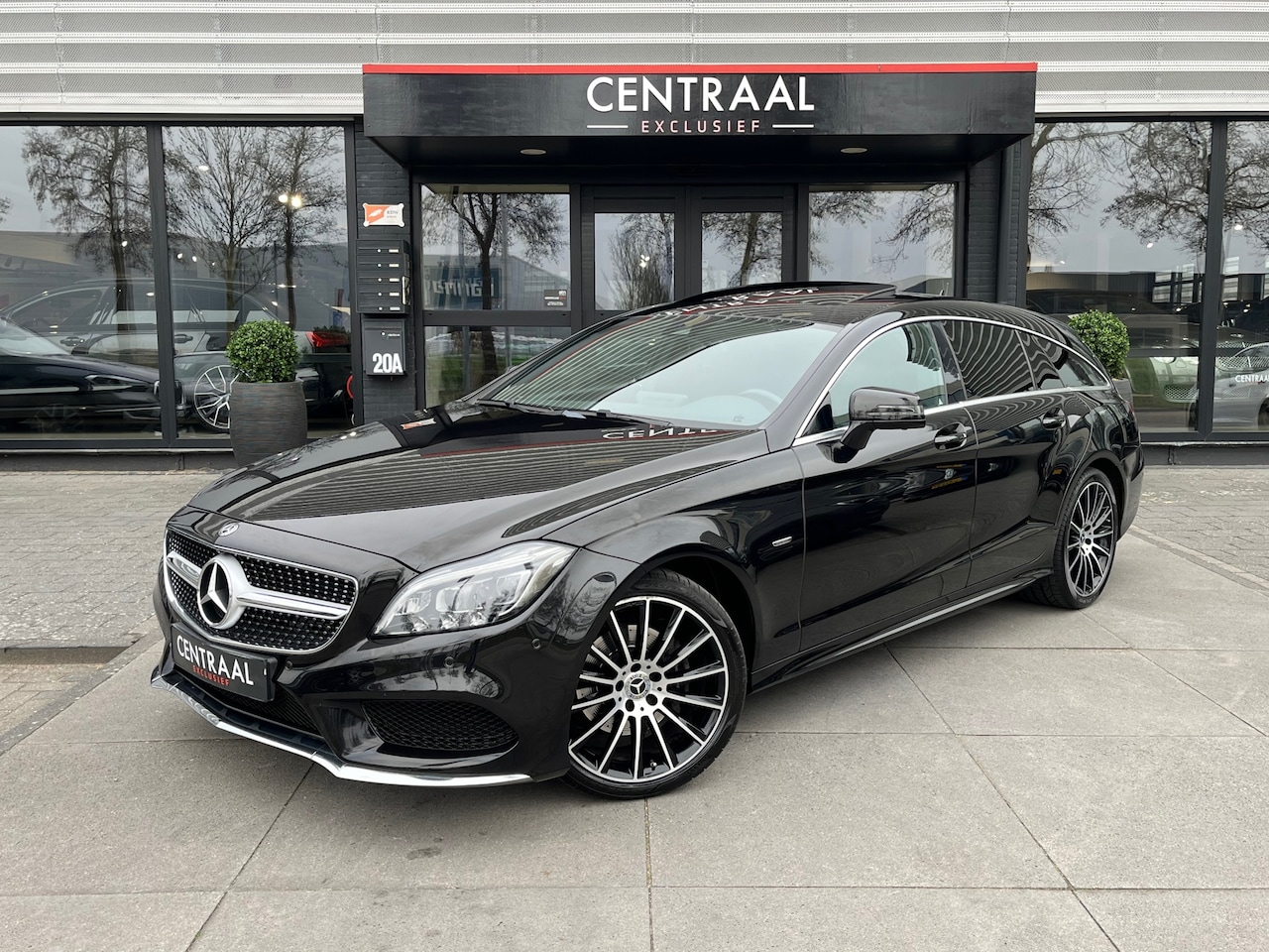 Mercedes-Benz CLS-klasse Shooting Brake - 250 d 4MATIC AMG|Schuifdak|Harman/Kardon|360Camera|Carplay|Leder|Stoelverwarming - AutoWereld.nl