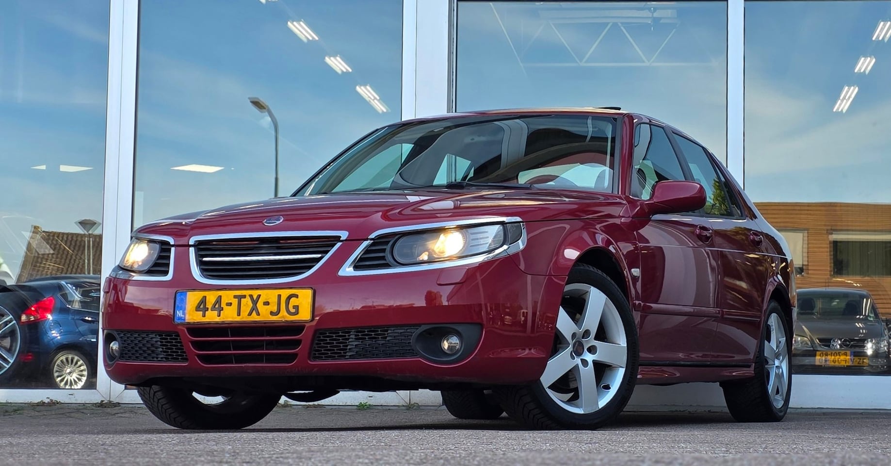 Saab 9-5 - 2.0t Vector 100% Onderhouden Trekhaak Schuifdak Clima! - AutoWereld.nl