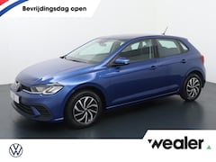 Volkswagen Polo - 1.0 TSI Life | 95 PK | Automaat | Navigatiesysteem | Parkeersensoren | Draadloze telefoonl