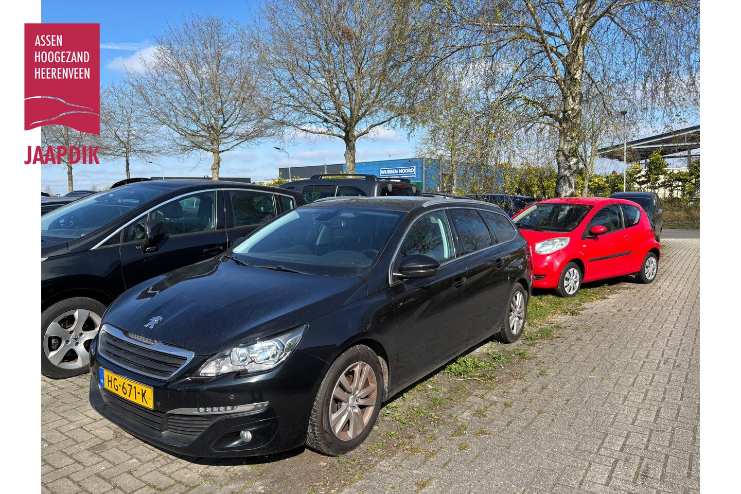 Peugeot 308 SW - BWJ 2015 1.2 PureTech 111 PK Blue Lease Executive HOOG OLIE VERBRUIK - AutoWereld.nl