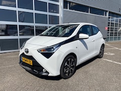 Toyota Aygo - 1.0 VVT-i X-play 5-drs Airco/Cruise/Camera/ All-in prijs
