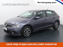 Volkswagen Polo - 1.0 TSI Life | 95 PK | Navigatiesysteem | Parkeersensoren | Led verlichting |