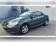 Peugeot 307 CC - 1.6-16V met nieuwe apk tot 5-2-26 , cruise control, airco, 16 inch lm velgen, metallic lak
