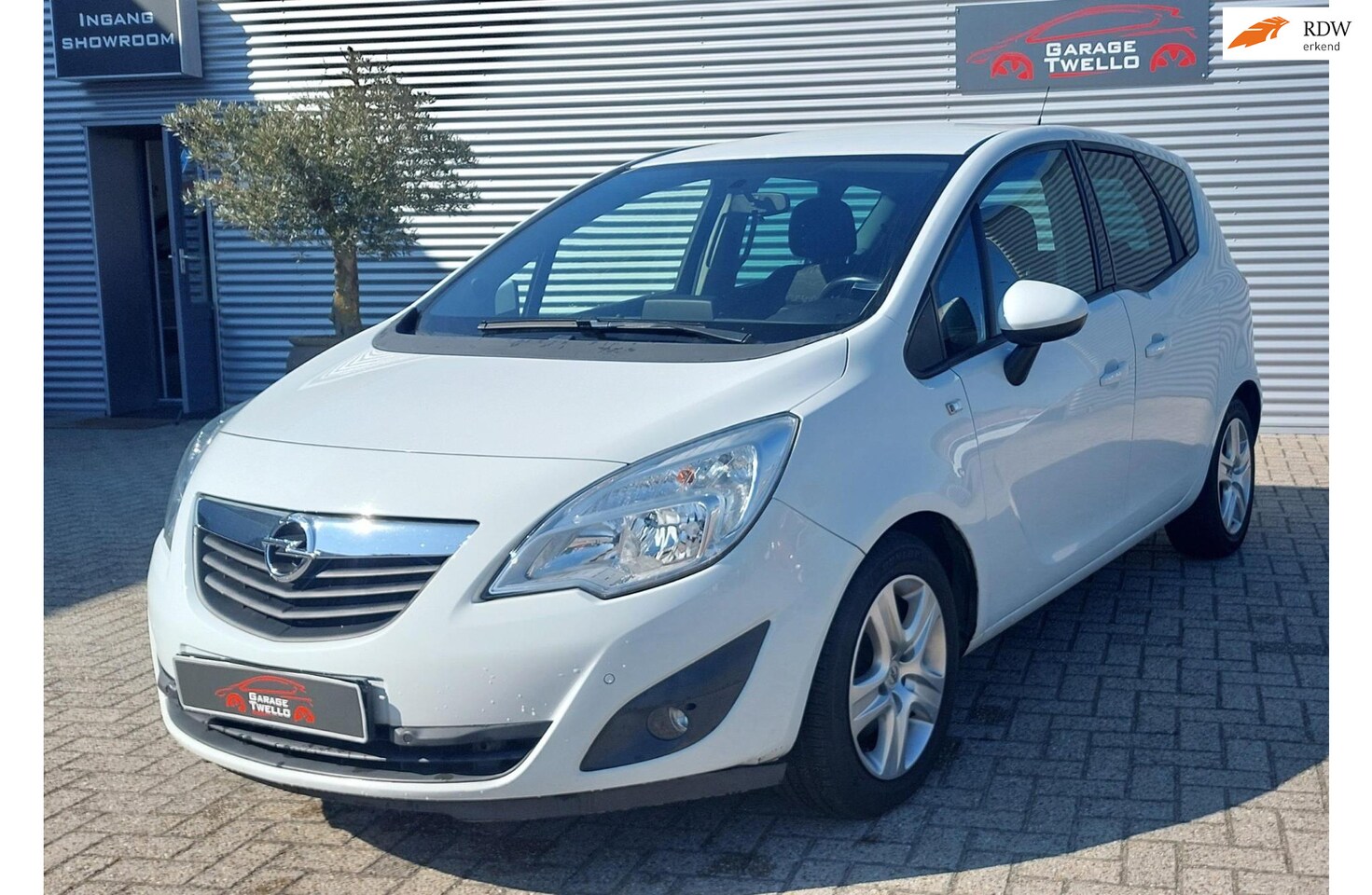 Opel Meriva - 1.4 Anniversary Edition Edition elektrische ramen, verwarmde stoelen, navigatie. - AutoWereld.nl