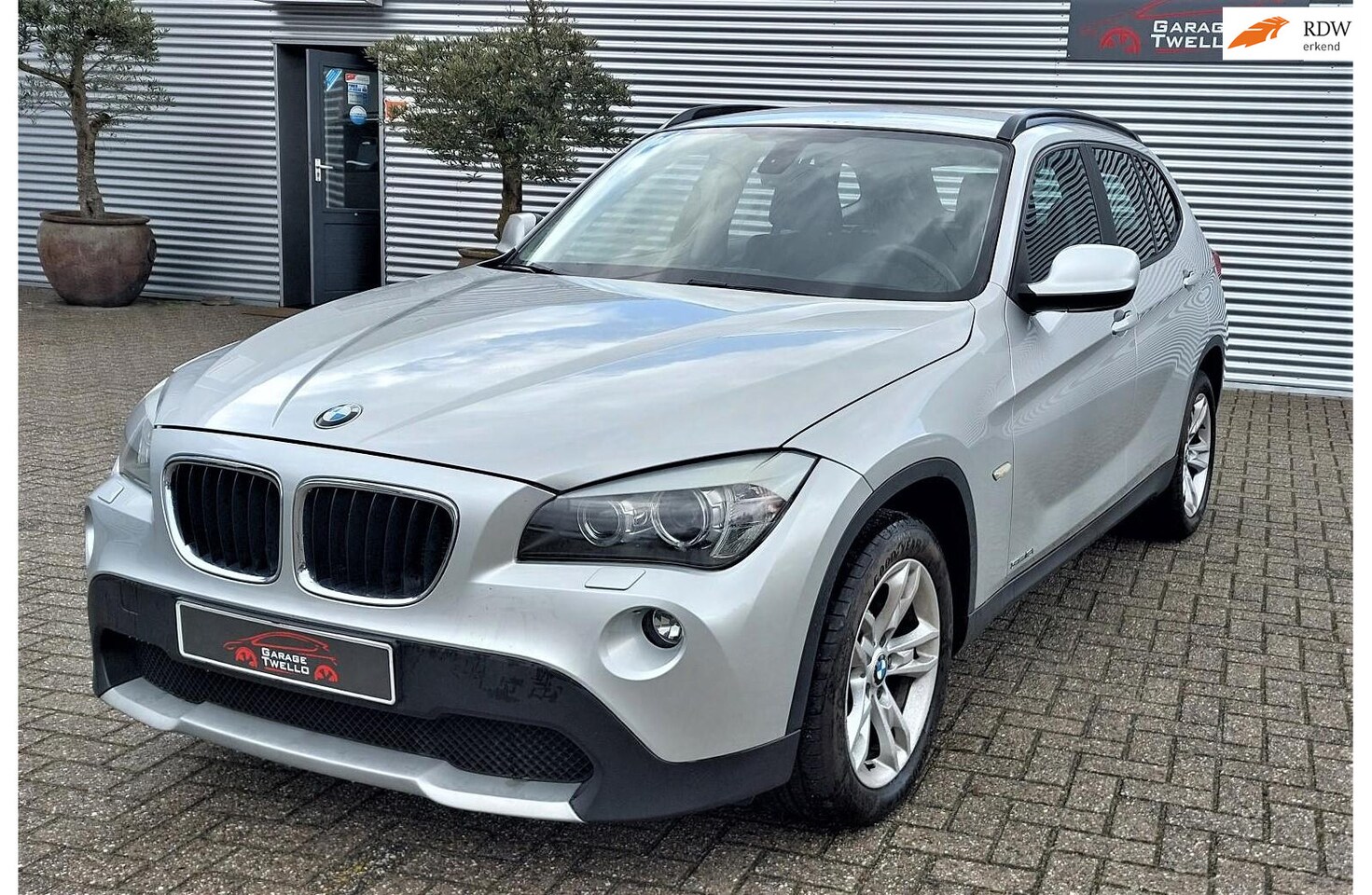 BMW X1 - sDrive18i Executive SDrive18i Executive , navigatie, xenon, stoel verwarming, - AutoWereld.nl