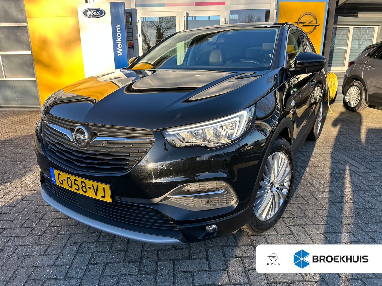 Opel Grandland X - Opel 1.2 130PK Turbo Innovation | AGR COMFORTSTOEL| NAVIGATIE| CLIMATE CONTROL| CAMERA| DA - AutoWereld.nl