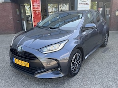 Toyota Yaris - 1.5 HYBRID DYNAMIC APPLE/ANDROID LED CAMERA CLIMA KEYLESS AD-CRUISE 16"LMV NL-AUTO