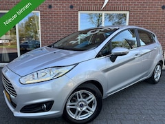 Ford Fiesta - 1.0 EcoBoost Titanium Automaat CAMERA / NAVI / CLIMA / CRUISE / PDC / VOORRUIT VERW. / LMV