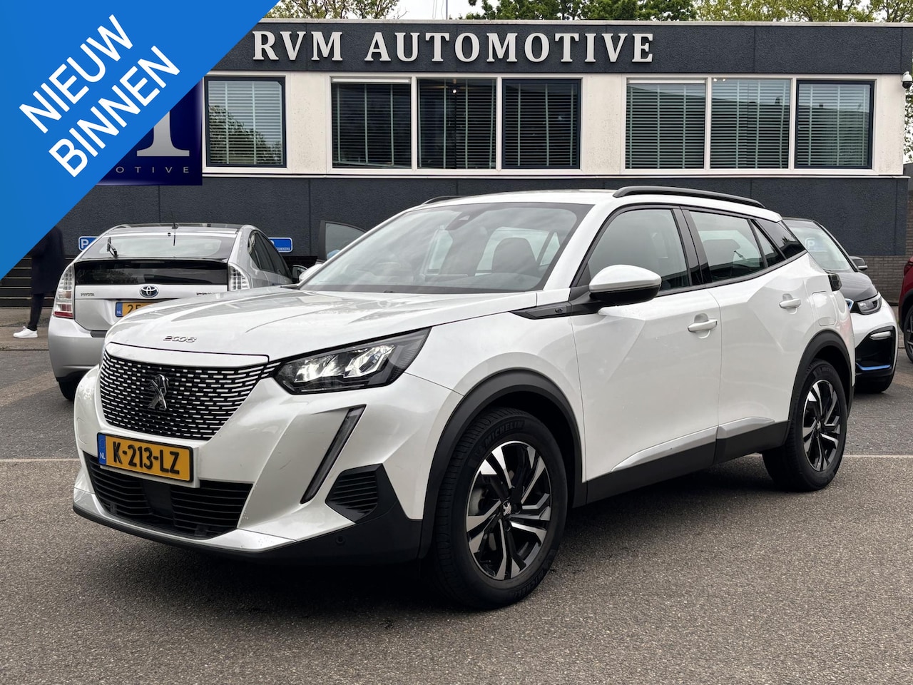 Peugeot e-2008 - EV Allure 50 kWh ADAP. CRUISE | NAVI | RIJKLAARPRIJS INCL. 12 MND. BOVAGGARANTIE - AutoWereld.nl