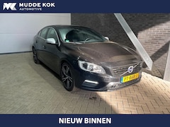 Volvo S60 - 2.0 T3 R-Design | Schuif/Kanteldak | Stoelverwarming | 19 Inch | Camera | Trekhaak