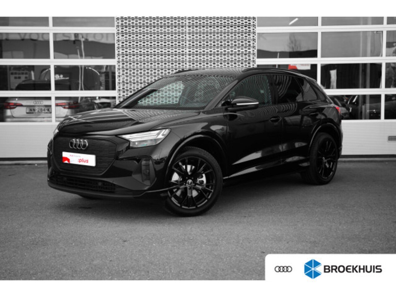 Audi Q4 e-tron - Audi 45 quattro Advanced edition 82 kWh | Assistentiepakket Plus | Comfortpakket | Zwart o - AutoWereld.nl