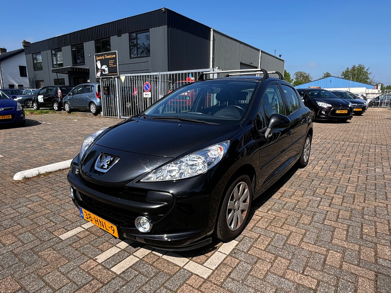 Peugeot 207 - 1.6 VTi Look Nw APK - AutoWereld.nl