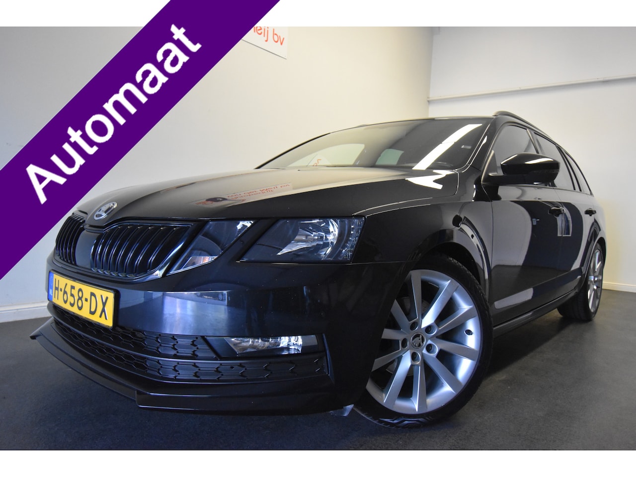 Skoda Octavia Combi - 1.5 TSI Greentech Sport Business 1.5 TSI Greentech Sport Business , TREKHAAK , NAVI , CIMATR , CR CONTR , - AutoWereld.nl