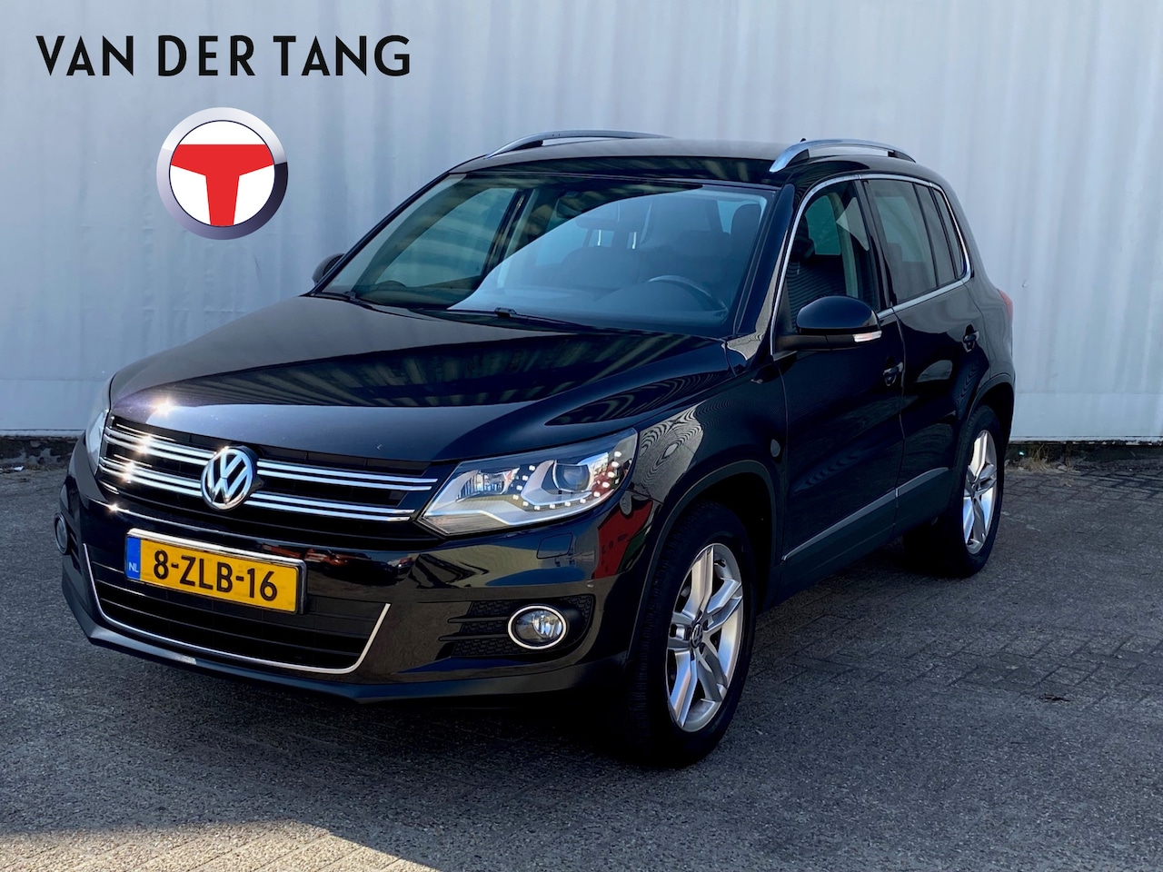 Volkswagen Tiguan - 2.0 TSI Sport&Style 4Motion Automaat - AutoWereld.nl