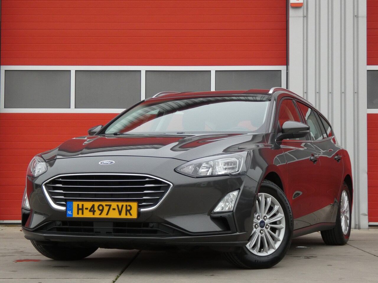 Ford Focus Wagon - 1.0 EcoBoost Titanium Business/ zeer mooi! - AutoWereld.nl