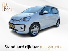Volkswagen Up! - 1.0 BMT high up | Zomer + winterbanden | Stoelverwarming | Climate | Parkeerhulp