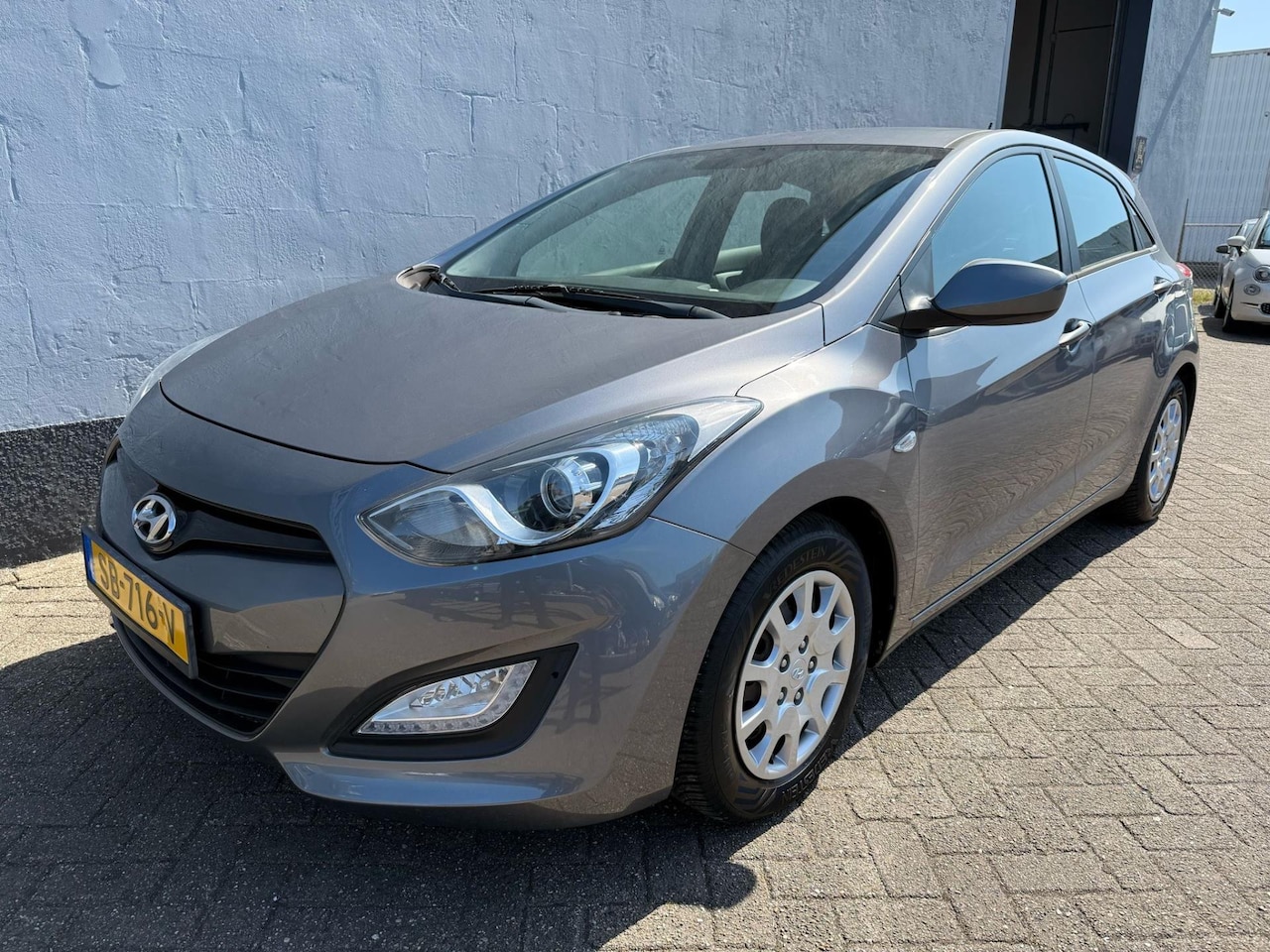 Hyundai i30 - 1.4 i-Drive - Cruise Control - Stoelverwarming - AutoWereld.nl