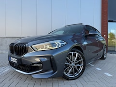 BMW 1-serie - 120i High Executive M-Sportpakket|Pano|Trekhaak|